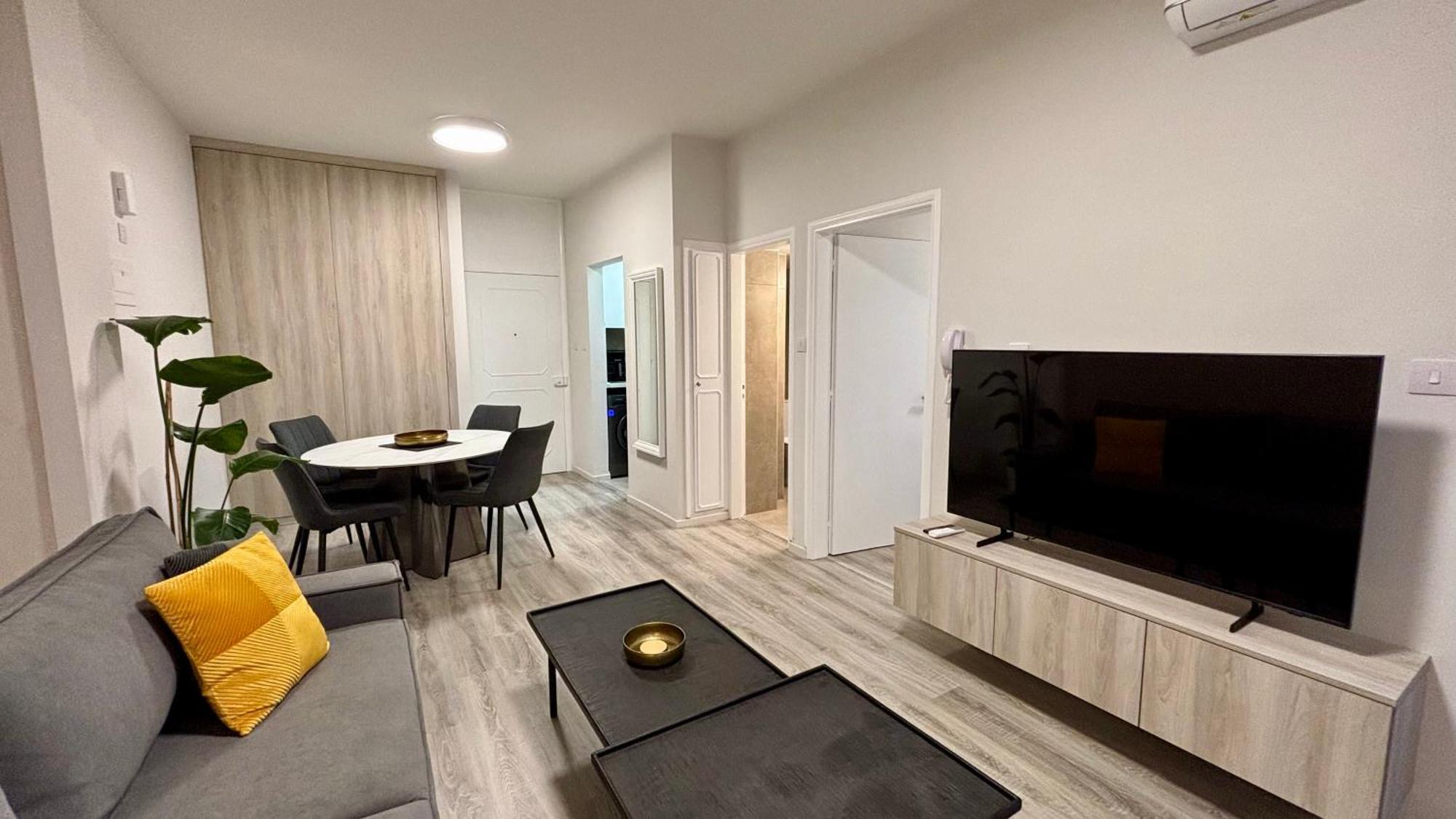 Seabreeze City Center Flats By Trulycyprus Λεμεσός Εξωτερικό φωτογραφία
