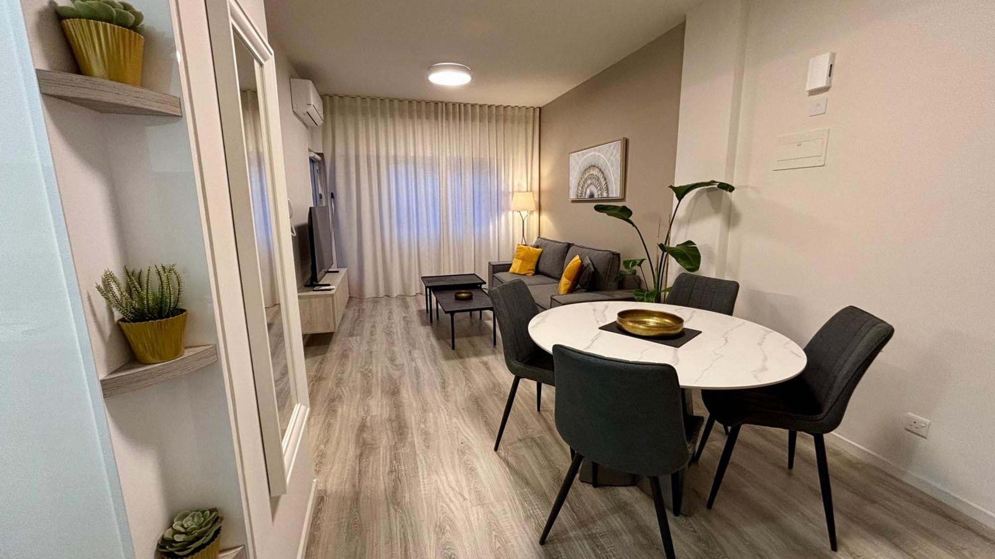 Seabreeze City Center Flats By Trulycyprus Λεμεσός Εξωτερικό φωτογραφία